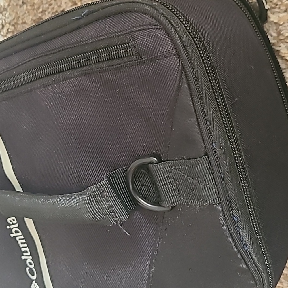 Columbia Black Lunch Bag with Accessories - Picture 6 of 11
